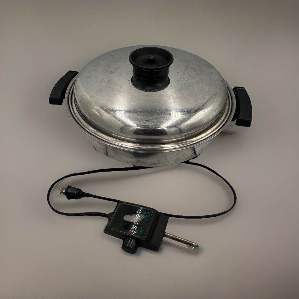 Townecraft Liquid Core Electric Skillet 82010 Complete Set Lid & Cord Tested